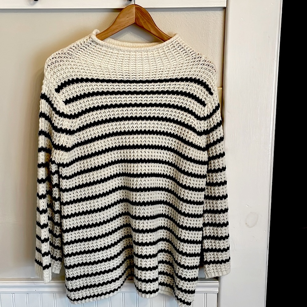 New Directions crew neck, knitted sweater, dress up or causal.